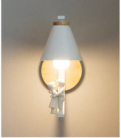 Modern Wood Wall Lamp Creative Resin Model Wall Lamps For Living Room Bedroom Children's Room Nordic Home Decor Light Fixtures